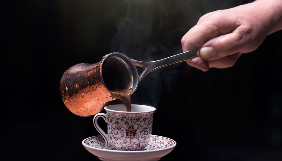 نحوه سرو قهوه ترک
