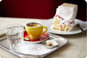 سرو قهوه در دانمارک Kaffee