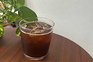 طرز تهیه آیس کافی با قهوه فوری